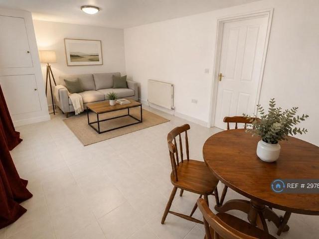 1 bedroom flat to rent