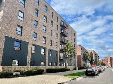 Leith, Edinburgh, Shetland - Balcony, Lift