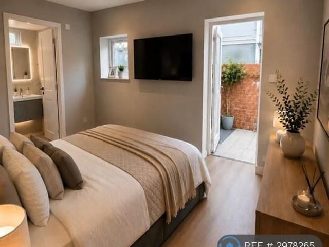 1 bedroom flat to rent