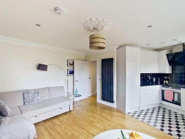1 bedroom flat to rent