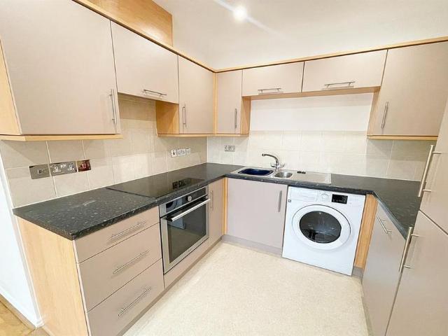 1 bedroom flat to rent