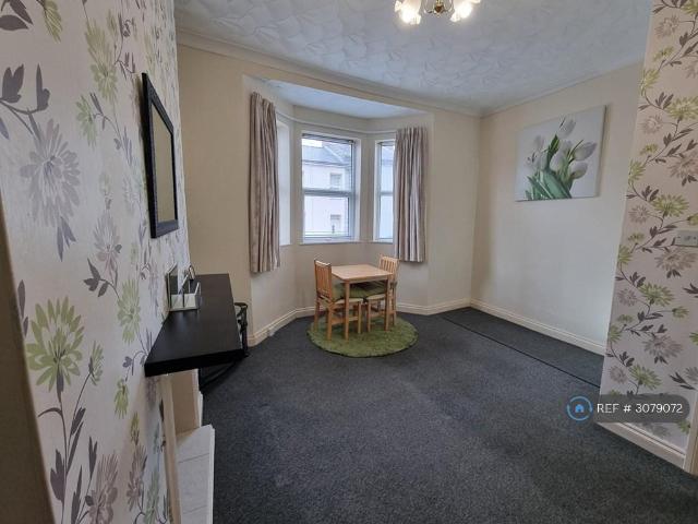 1 bedroom flat to rent