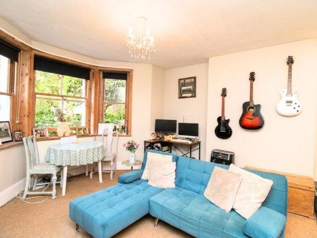1 bedroom flat to rent