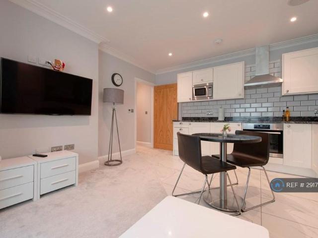 1 bedroom flat to rent