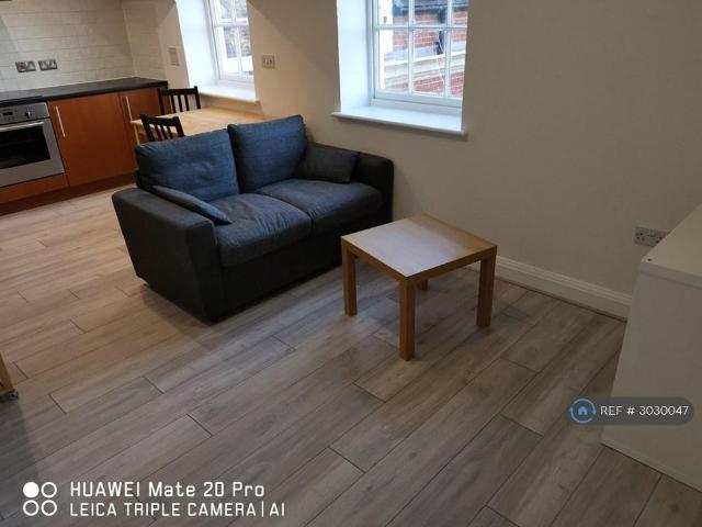 1 bedroom flat to rent
