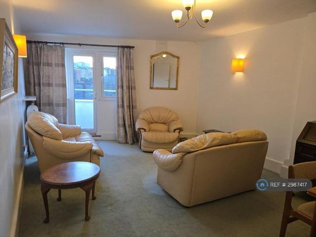1 bedroom flat to rent