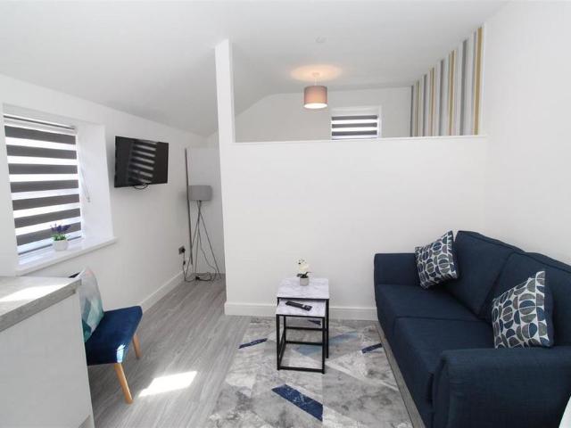 1 bedroom flat to rent