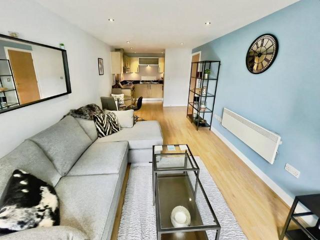 1 bedroom flat to rent
