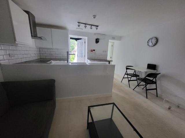 1 bedroom flat to rent
