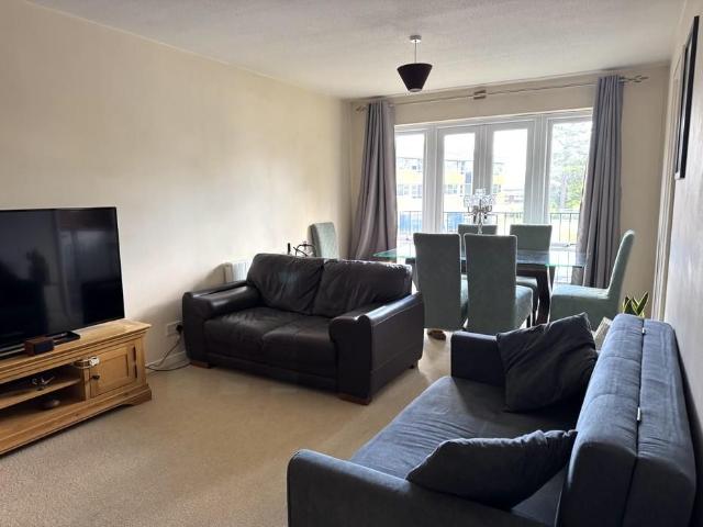 1 bedroom flat to rent