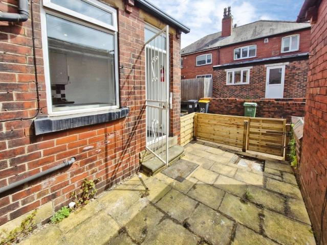 1 bedroom Flat To Rent