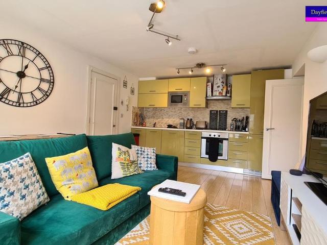 1 bedroom flat to rent