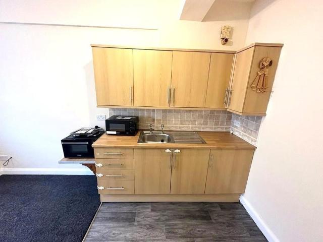 1 bedroom Flat To Rent