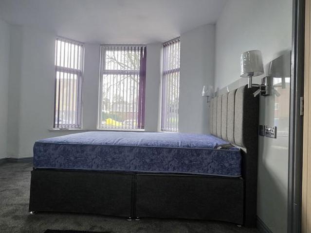 1 bedroom house to rent