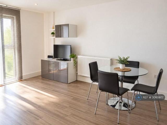 1 bedroom flat to rent