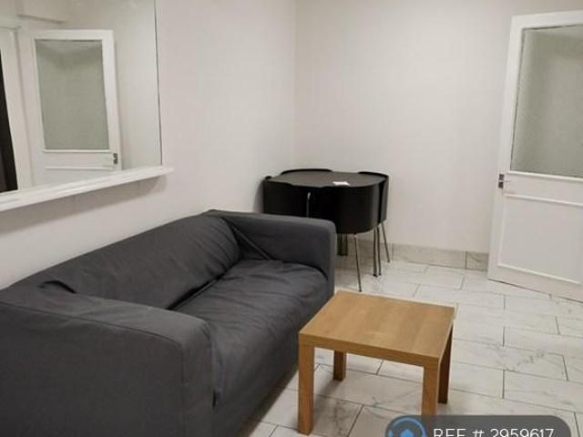 1 bedroom flat to rent