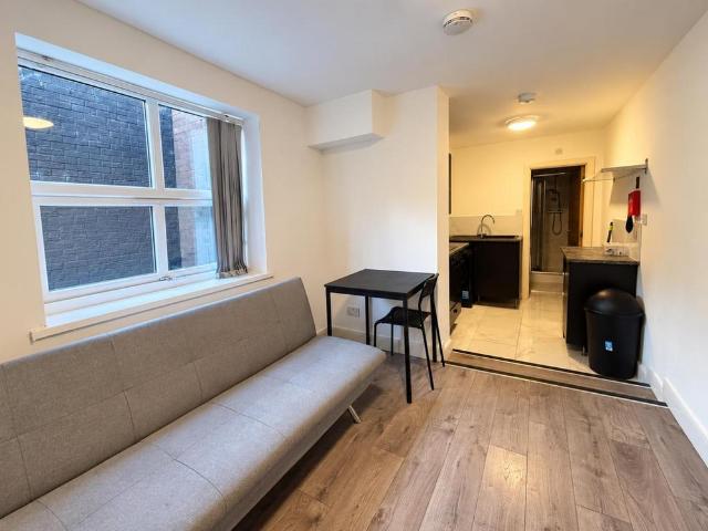 1 bedroom flat to rent