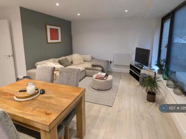 1 bedroom flat to rent