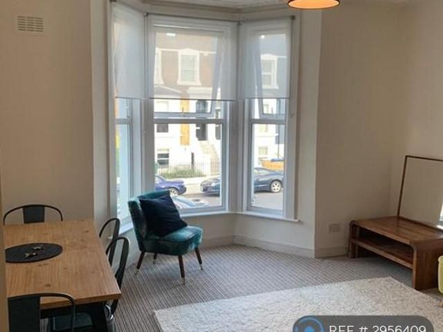 1 bedroom flat to rent