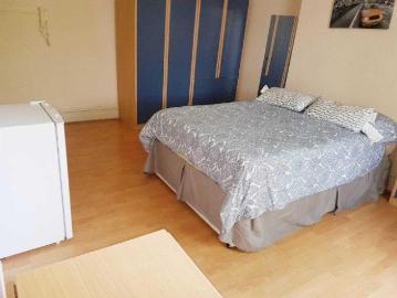 Cricklewood, London, Greater London