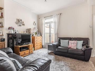 Southfields, SW18, Battersea Reach, London, Greater London