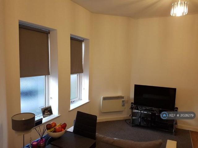 1 bedroom flat to rent