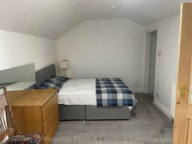 1 bedroom flat to rent