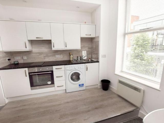 1 bedroom flat to rent