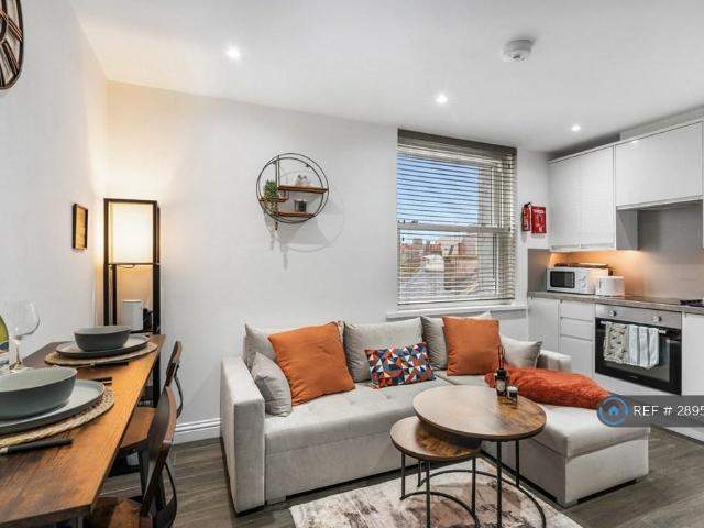 1 bedroom flat to rent