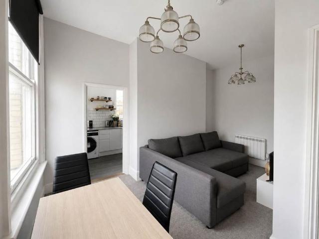 1 bedroom flat to rent