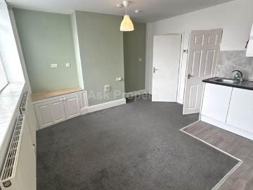 1 bedroom flat to rent