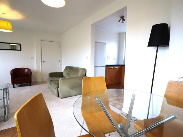 1 bedroom flat to rent