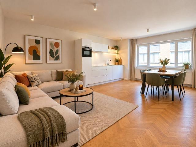 1 bedroom flat with a balcony near Harmonie and Albertpark