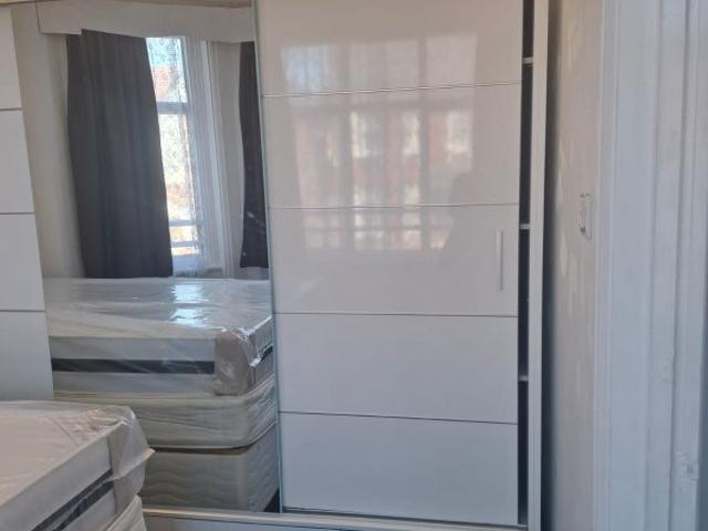1 Bedroom flat with 1 living room
