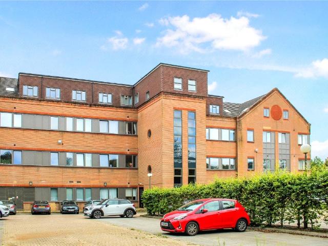 1 BEDROOM Flat / Apartment