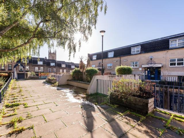 1 Bedroom Flat / Apartment | Bath, BA1 2RW