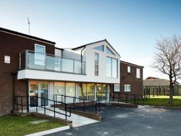 1 Bedroom Flat available through Rent