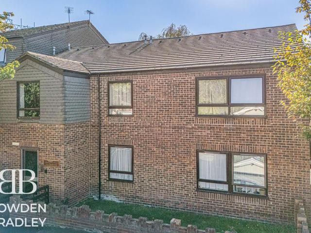 1 bedroom flat for sale