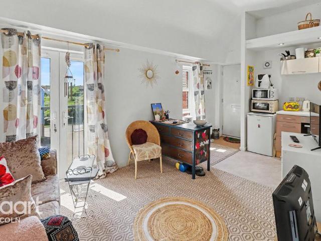1 bedroom flat for sale