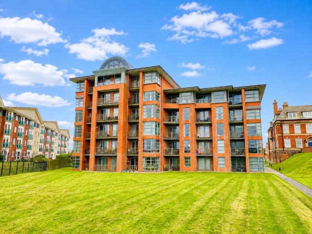 1 bedroom apartment for sale