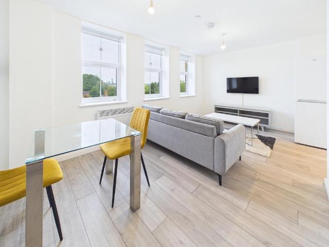 1 bedroom flat for sale