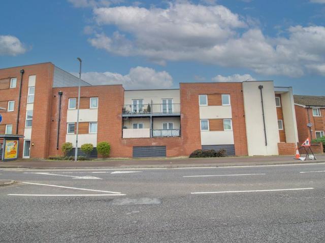 1 bedroom flat for sale