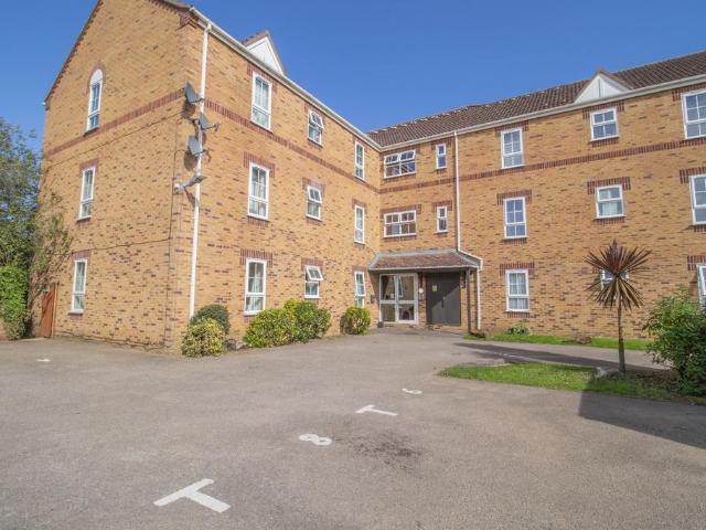 1 bedroom flat for sale