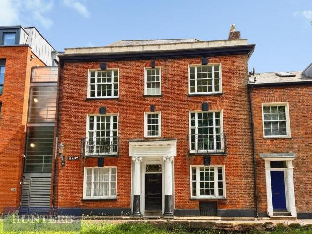 1 bedroom flat for sale