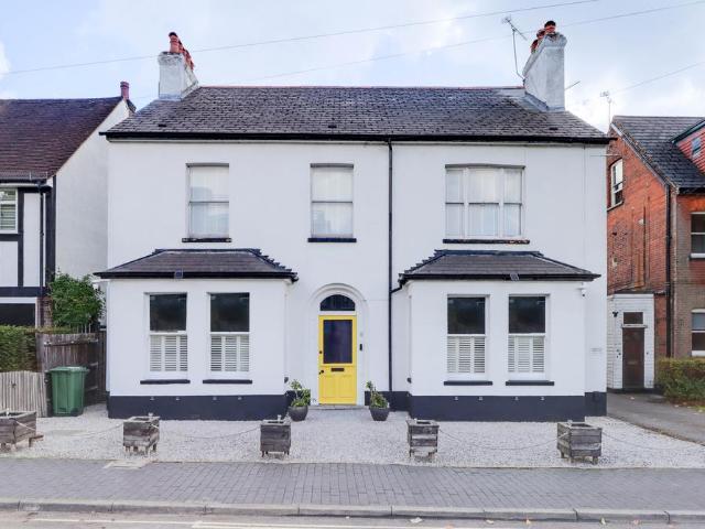 1 bedroom flat for sale