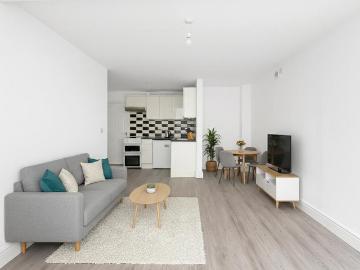 1 bedroom flat for sale