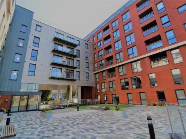 1 bedroom flat for sale