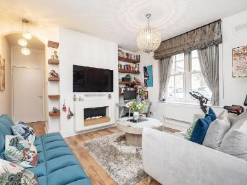1 bedroom flat for sale