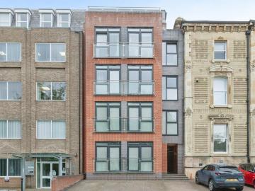 1 bedroom flat for sale