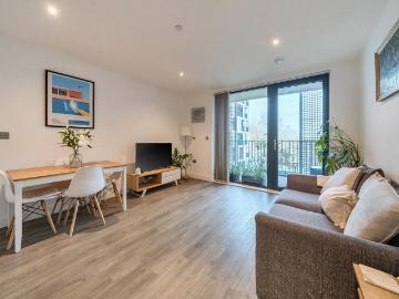 1 bedroom flat for sale